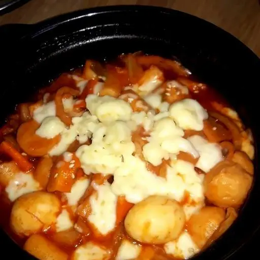Hình ảnh Tokbokki mì pho mai sợi+Tặng Ly Nước Ngọt