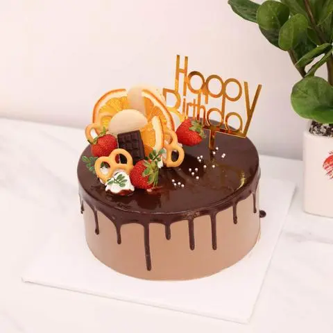 Hình ảnh Bánh Socola Sang Trọng - Size 16cm