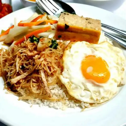 Hình ảnh Cơm Tấm Sườn - Chả