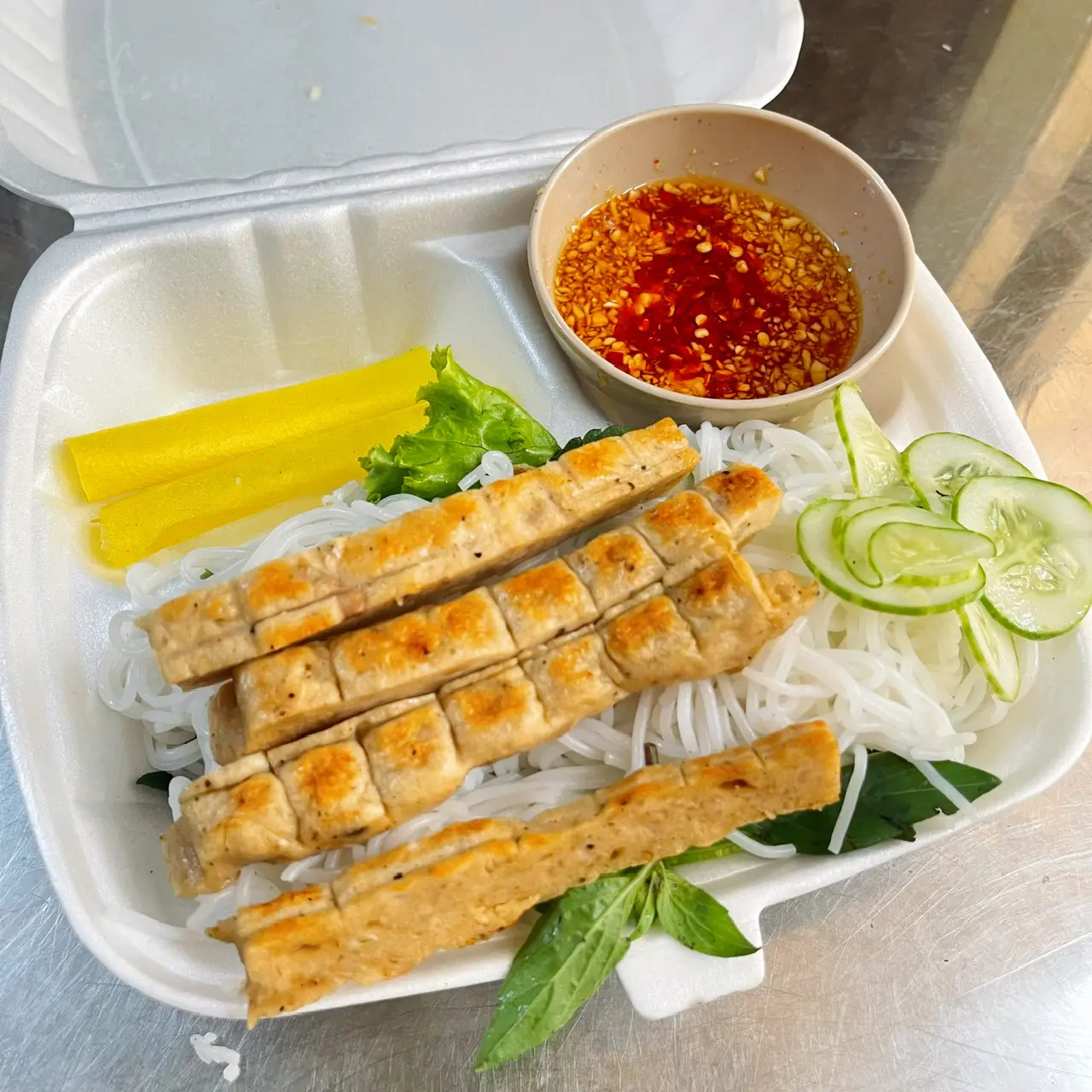 Hình ảnh Bún nem nướng