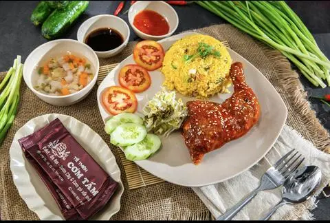Hình ảnh Cơm Gà sốt thái lớn
