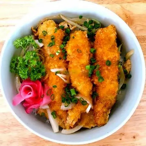 Hình ảnh Cơm Tôm Chiên & Trứng + Soup Miso