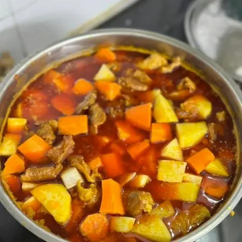 Hình ảnh Com bo nau lagu ca rot