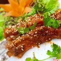 Hình ảnh Cơm sườn nướng mật ong