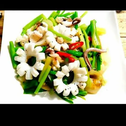 Hình ảnh Mực xào sa tế