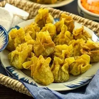 Hình ảnh Hoành Thánh Chiên 
