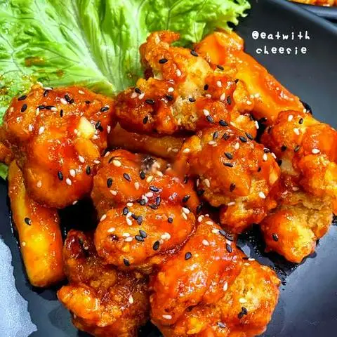 Hình ảnh Gà tokbokki sốt cay