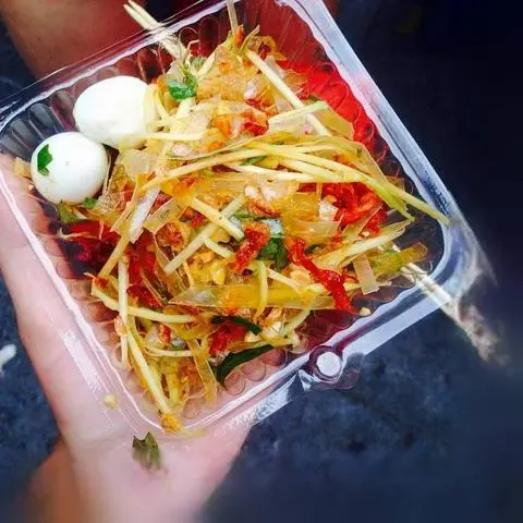 Hình ảnh Bánh tráng trộn truyền thống 
