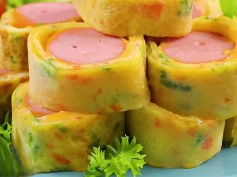 Hình ảnh Trứng Cuộn Xúc Xích