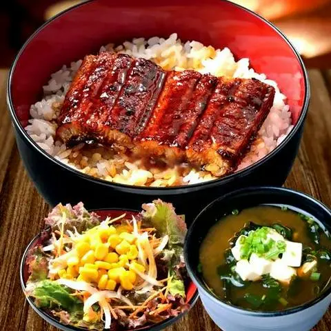 Hình ảnh Cơm Lươn Nhật + Salad Nhỏ + Soup Miso