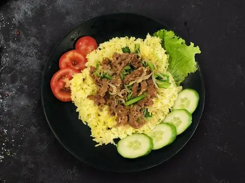 Hình ảnh Cơm bò xào Ngũ vị