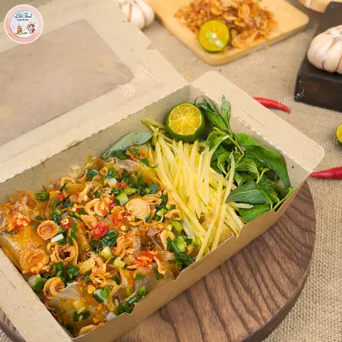 Hình ảnh Bánh Tráng Phơi Sương Trộn Mỡ Hành Chay