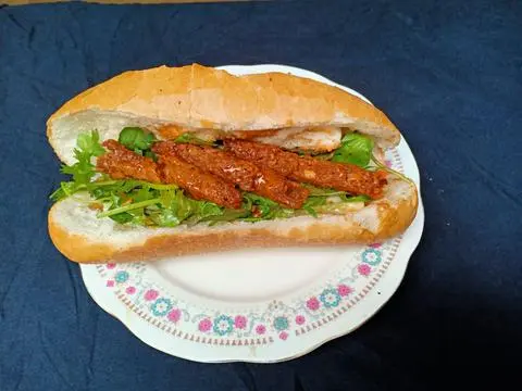 Hình ảnh Bánh mì thịt nướng