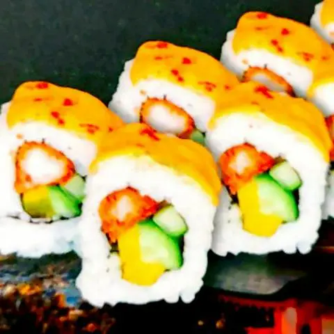 Hình ảnh Cuộn thanh cua giòn phủ cheese M17