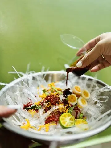 Hình ảnh Bánh tráng sốt đặc biệt - tự trộn