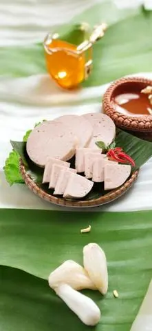 Hình ảnh Chả lụa - 500g Tặng 1 ổ bánh mì không kèm rau dưa muối tiêu