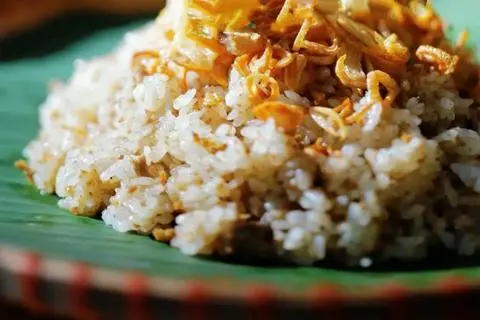 Hình ảnh Xôi Thịt Bằm, Chà Bông Heo Sợi Tép Hành + Tặng Sốt Tương Hành Phi