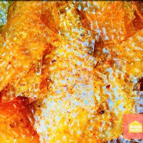Hình ảnh Bánh tráng sa tế khô bò ( nửa kí )