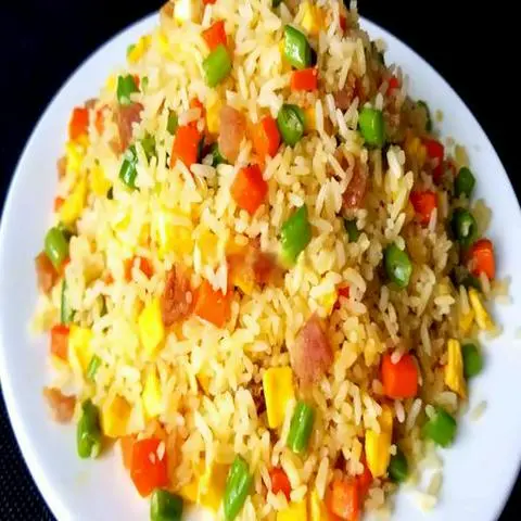 Hình ảnh Cơm Chiên Dương Châu