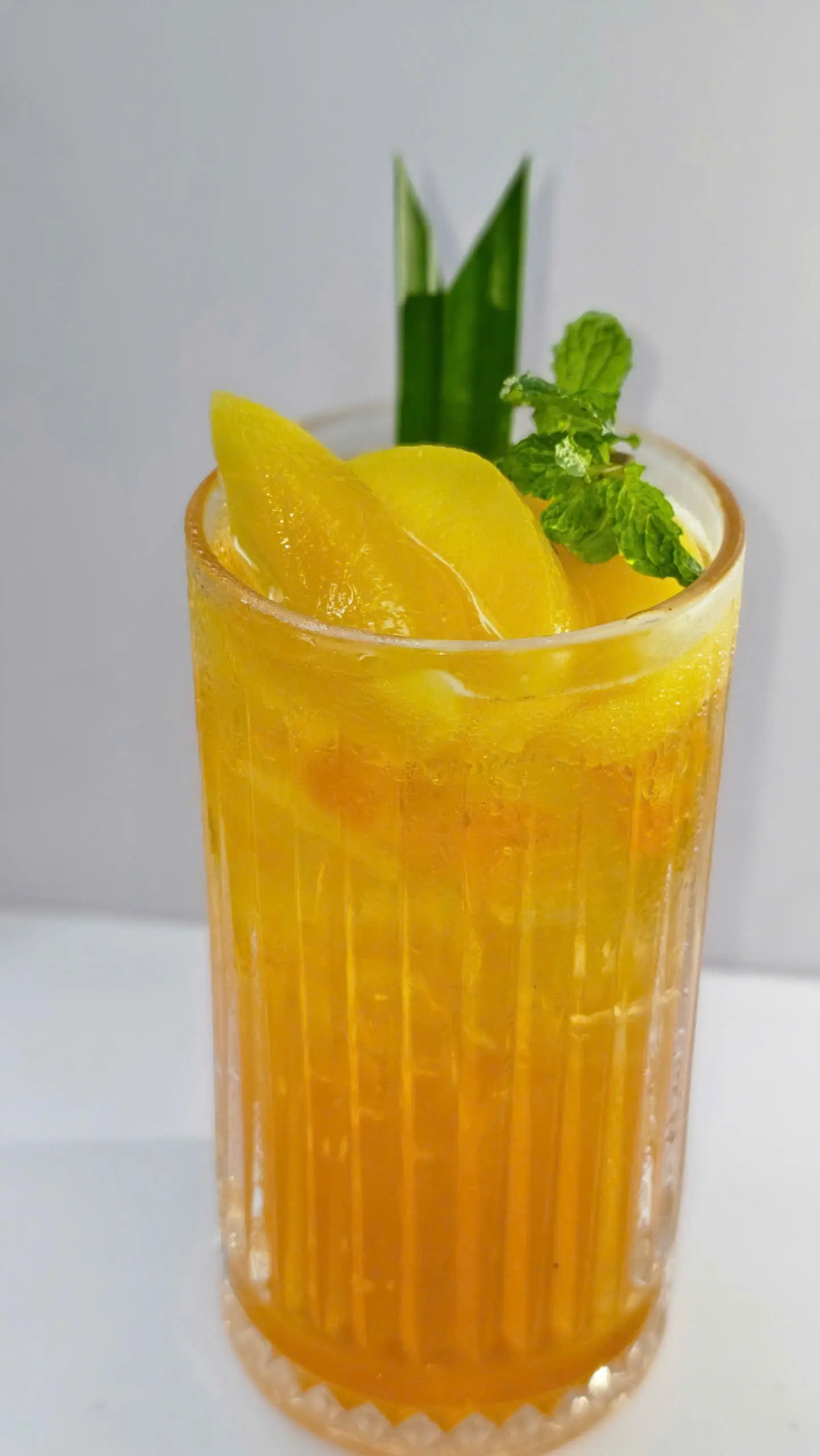 Hình ảnh Trà đào gửi nắng