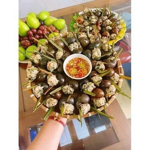 Hình ảnh Ốc Nhồi Nguyên Con - 12 Con