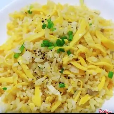 Hình ảnh Cơm chiên trứng ( 2 trứng)