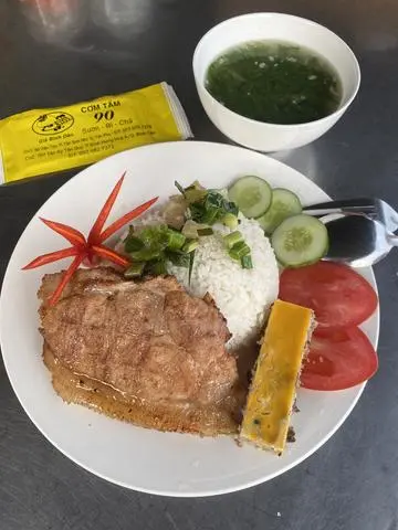 Hình ảnh Cơm tấm sườn-chả