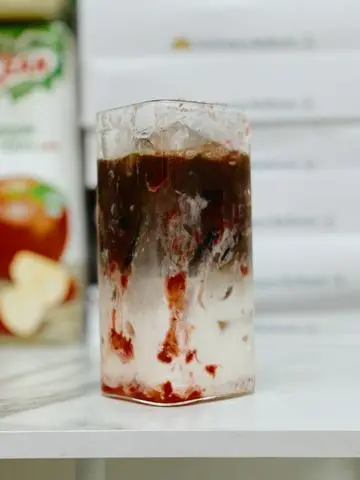 Hình ảnh Cacao Strawberry Latte 