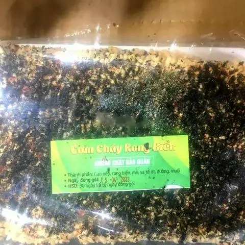 Hình ảnh Cơm cháy rong biển muối tỏi ăn chay 2 miếng to