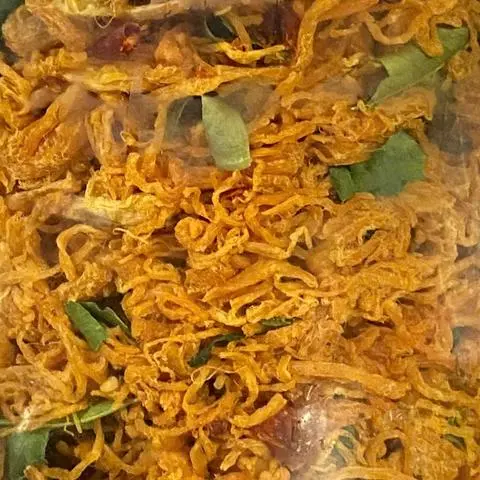 Hình ảnh Khô gà lá chanh