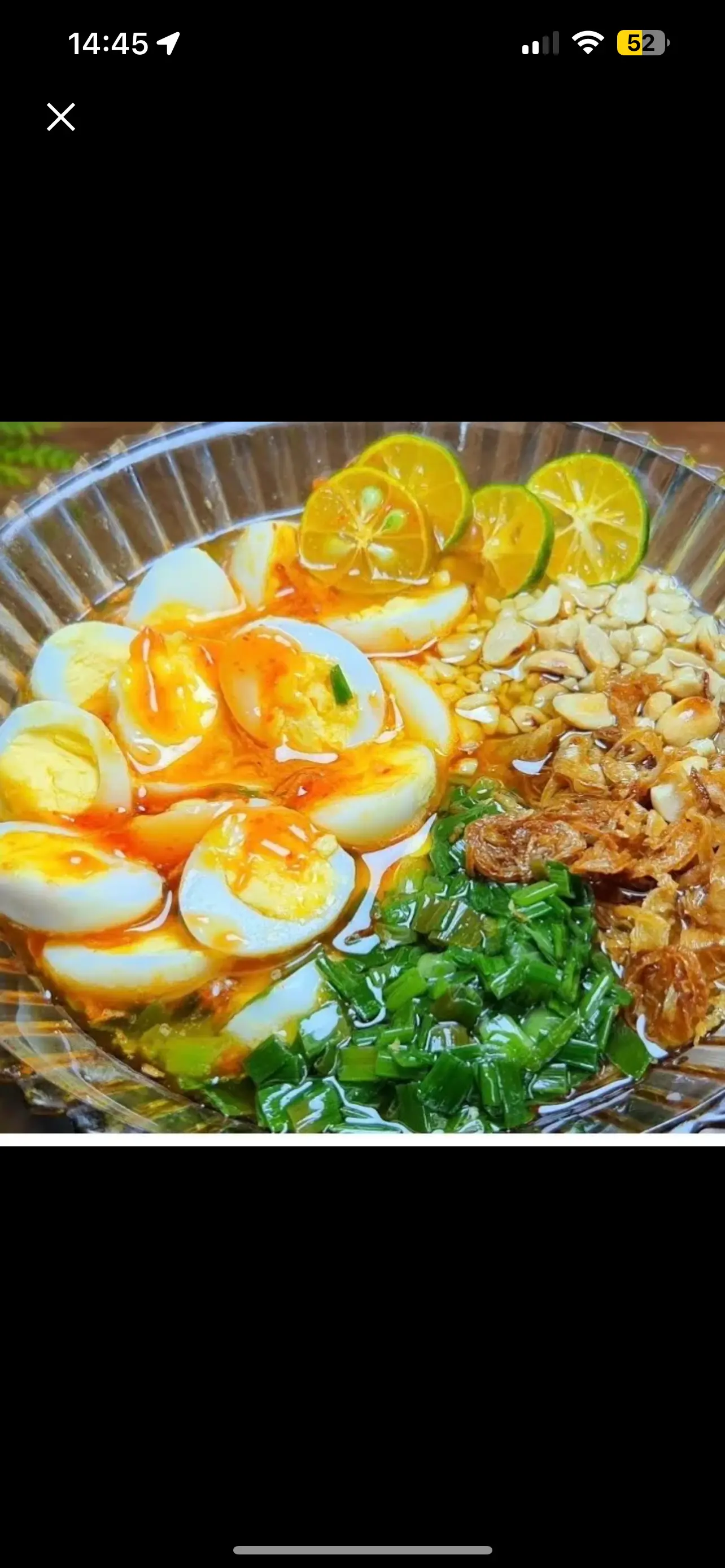 Hình ảnh Bánh tráng chấm sốt muối gánh trứng cút