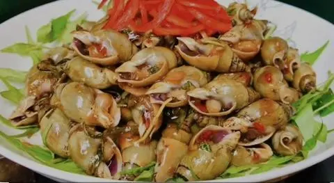 Hình ảnh Ốc cana xào me 