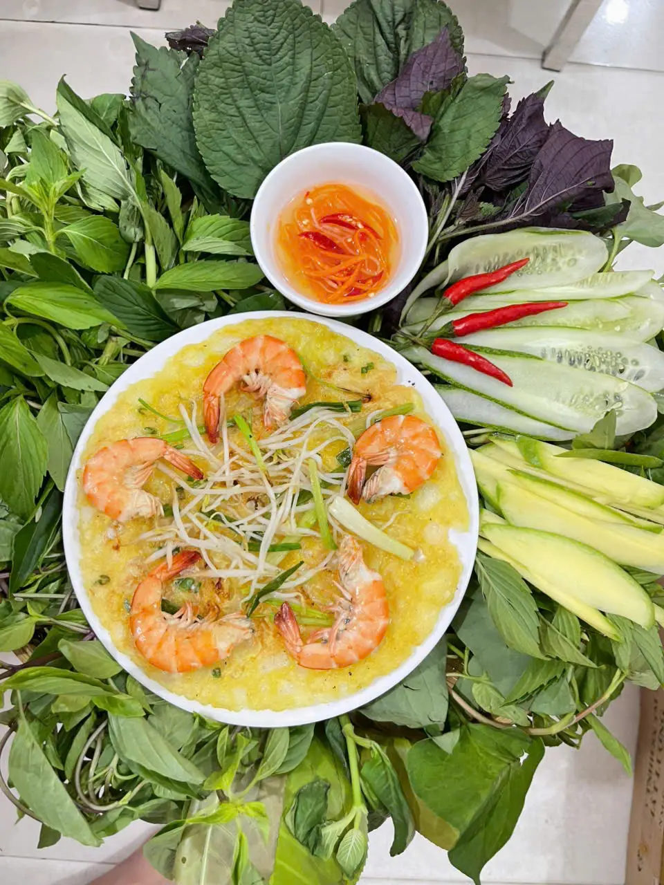 Hình ảnh Bánh xèo Tôm nhảy ĐẶC BIỆT (Tôm lớn, Bánh lớn Siêu giòn)