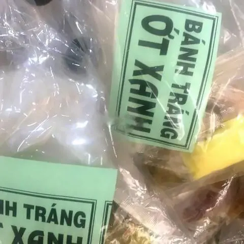 Hình ảnh Bánh tráng dẻo chấm ớt xanh bơ muối nhuyễn 