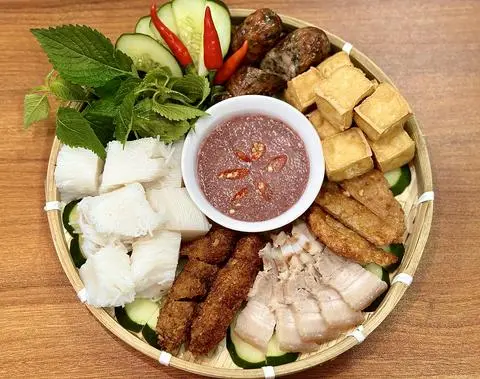 Hình ảnh BÚN ĐẬU MẮM TÔM