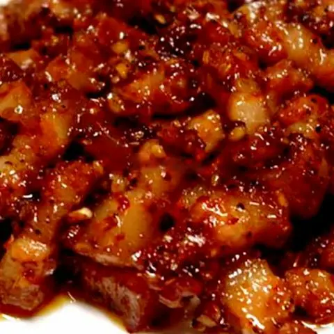 Hình ảnh Cơm thịt kho mắm ruốc