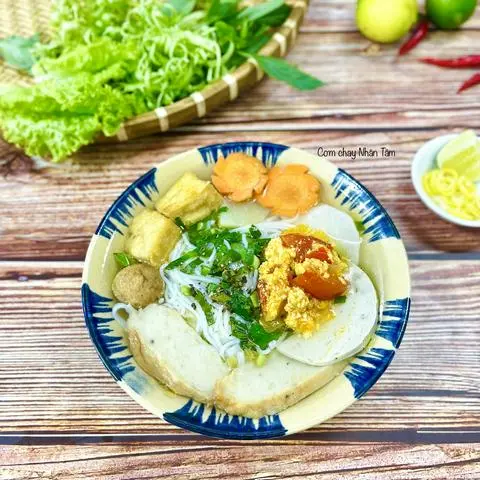 Hình ảnh Bún riêu thuần chay