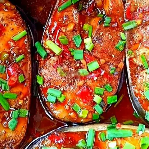 Hình ảnh Cơm cá hú kho