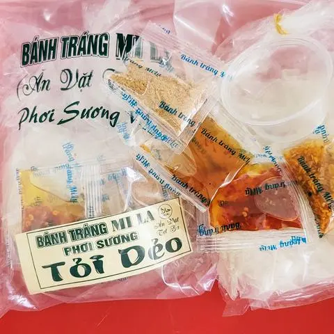 Hình ảnh Bánh Tráng MiLa Tỏi Dẻo