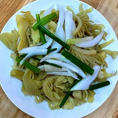 Hình ảnh Lá sách thêm