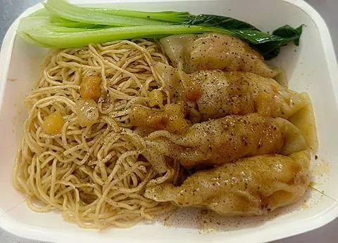 Hình ảnh Sủi Cảo Sốt Thái Cay 