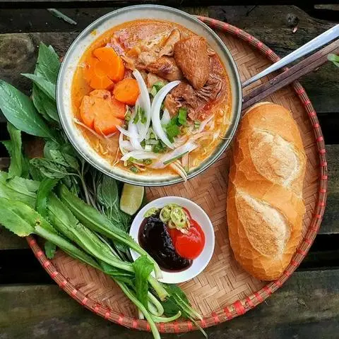 Hình ảnh Bò Kho Bánh Mì