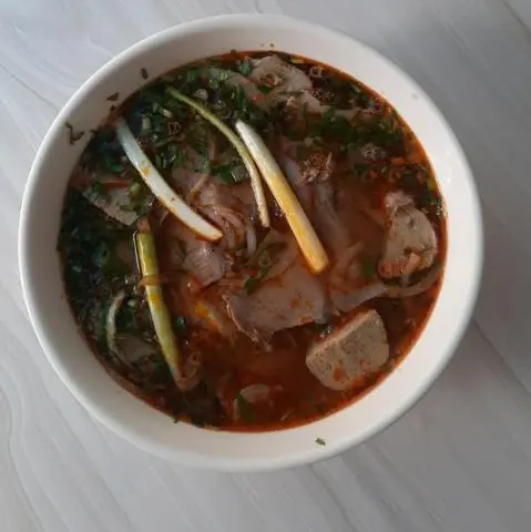 Hình ảnh Bún Bò Nạm Viên