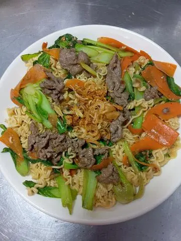 Hình ảnh Mì xào bò