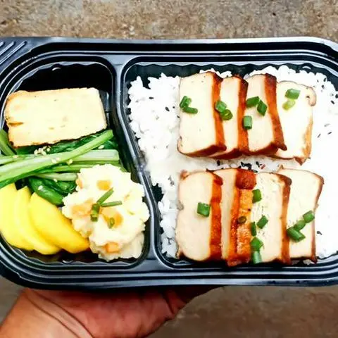 Hình ảnh Đậu Hủ Xông Khói Vị Teri Bento
