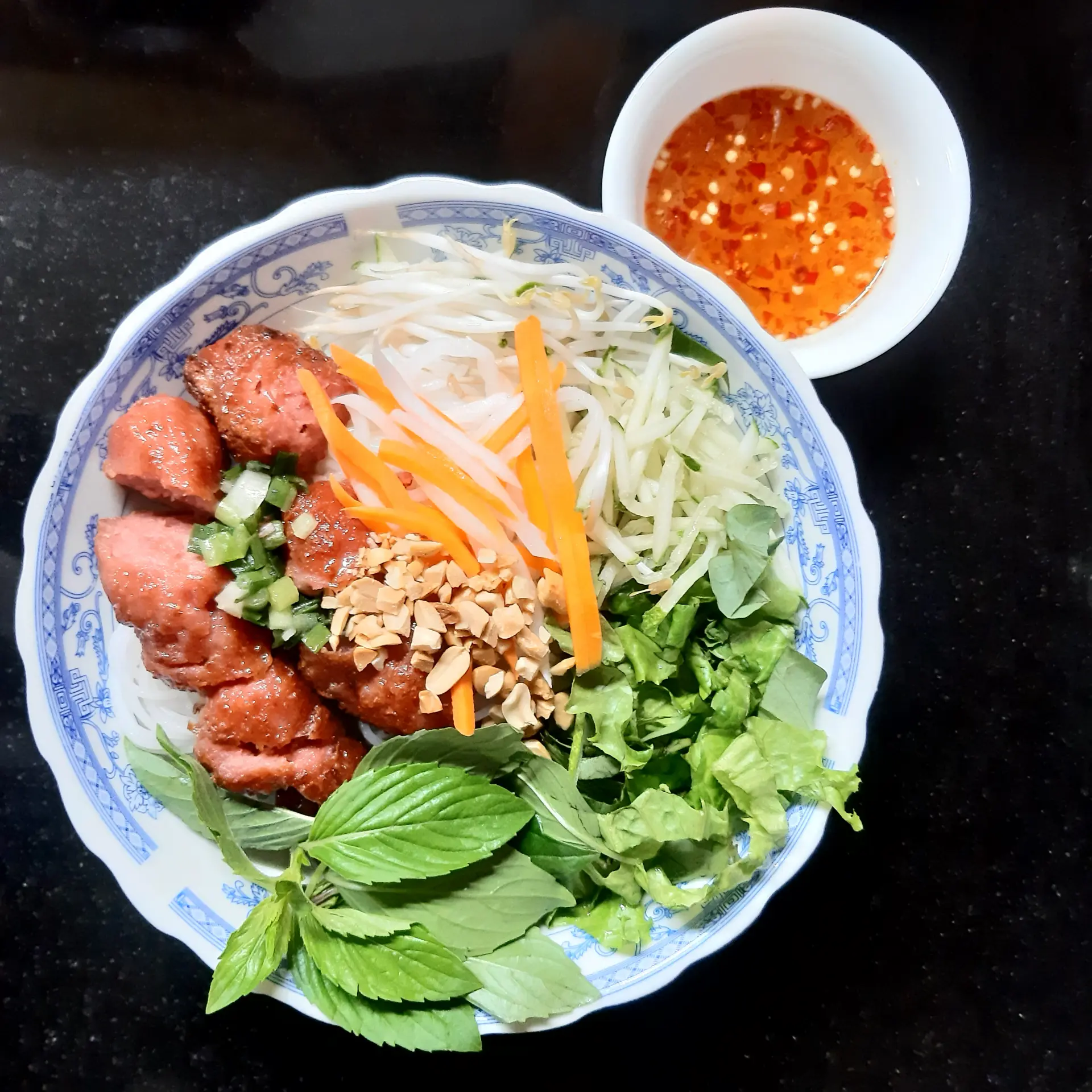 Hình ảnh bún nem nướng