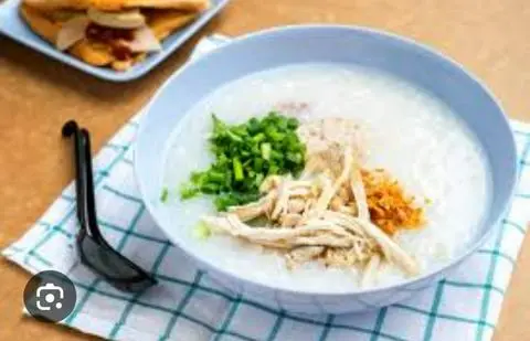 Hình ảnh cháo gà xé, thịt bằm lớn