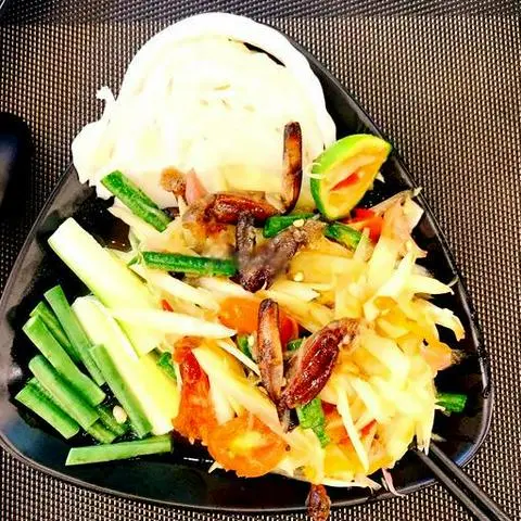 Hình ảnh Gỏi đu đủ ba khía