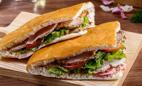 Hình ảnh Bánh mỳ Doner đặc biệt 
