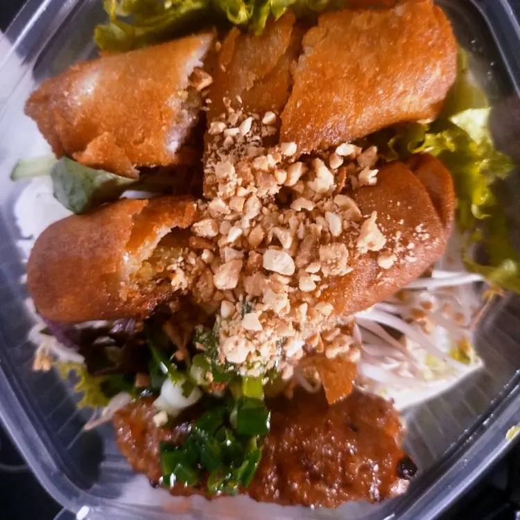 Hình ảnh Bún nem nướng chả giò2